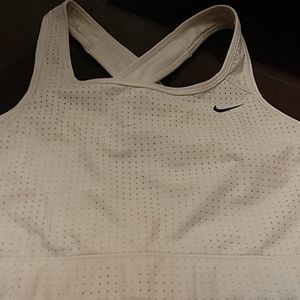 Nike sports bra (make me an offer)